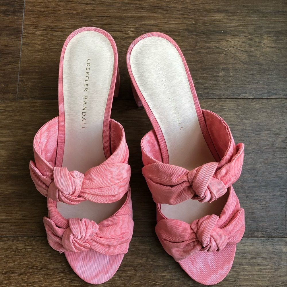 Adele Mules